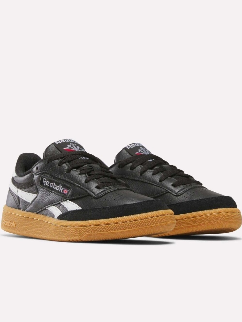 NWT Men's REEBOK CLUB C VINTAGE SHOES. In Color Black/White/Gum.
